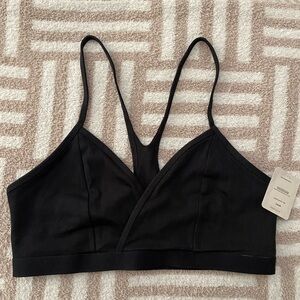 NEW Fabletics Sports Bra size XL